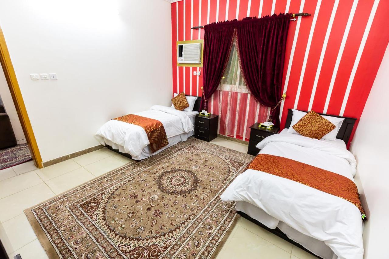 العييري للوحدات السكنية المفروشة الباحة 2 อัลบาฮา ภายนอก รูปภาพ