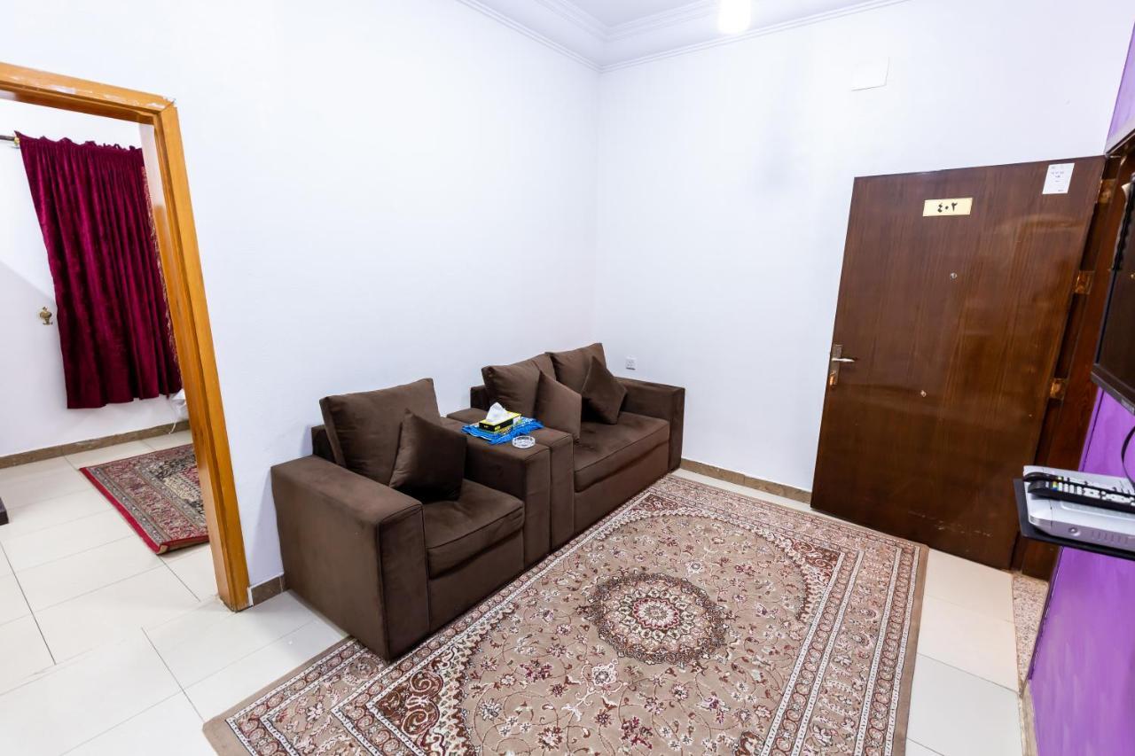 العييري للوحدات السكنية المفروشة الباحة 2 อัลบาฮา ภายนอก รูปภาพ